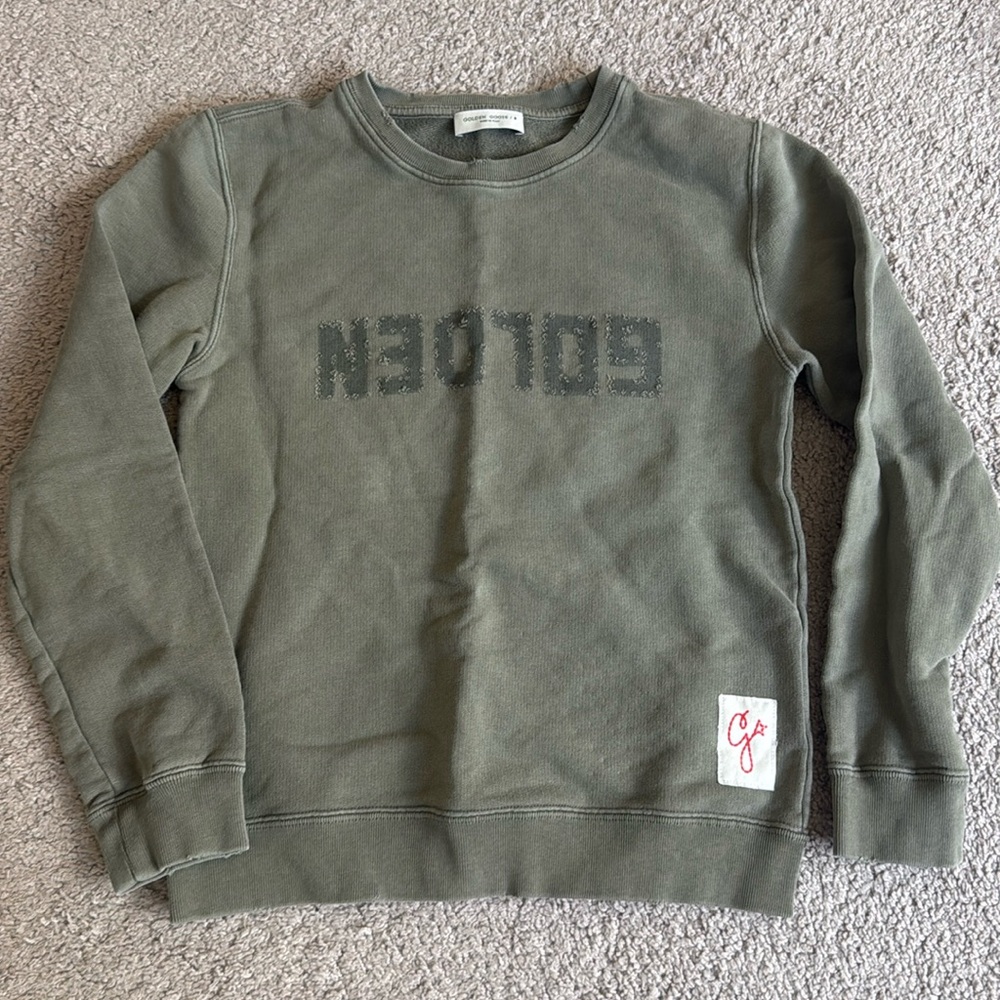 Kids Golden Goose sweatshirt, size 10.
